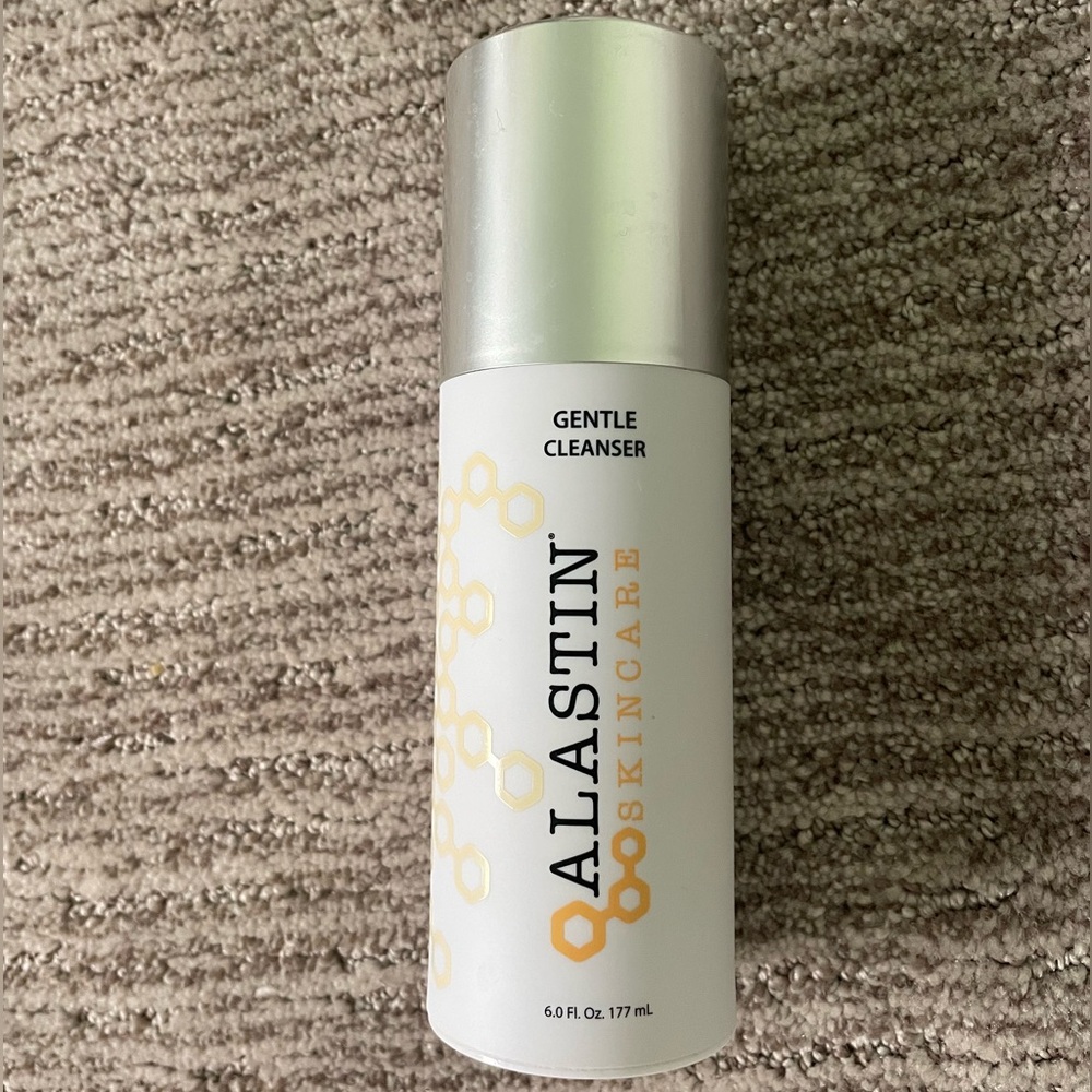 Alastin gentle cleanser